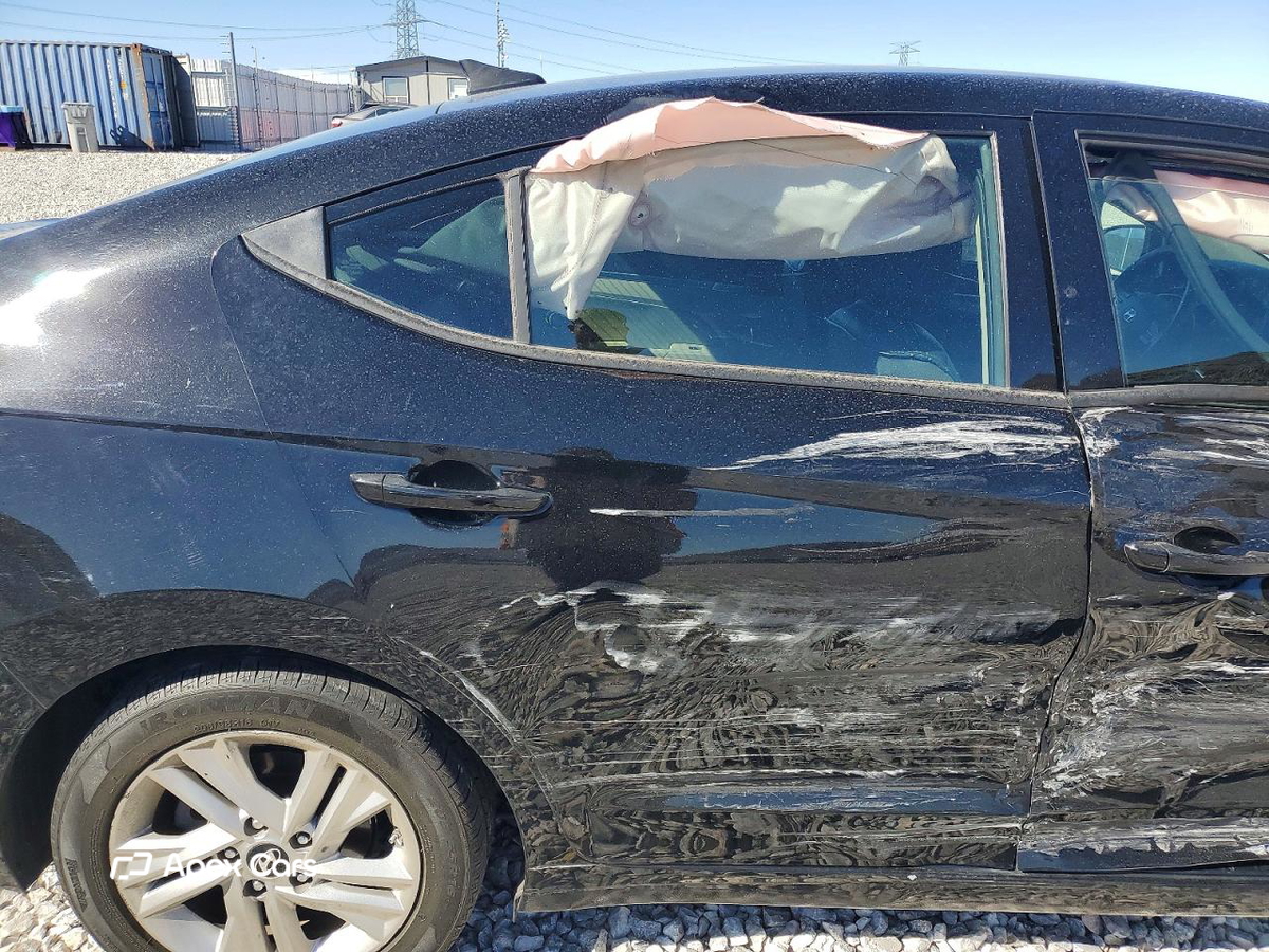 Hyundai Elantra 2019