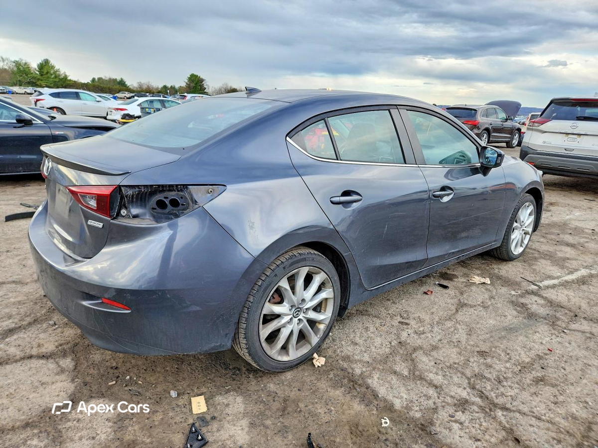 Mazda 3 2016