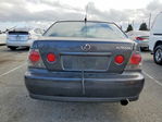 Lexus IS 2002