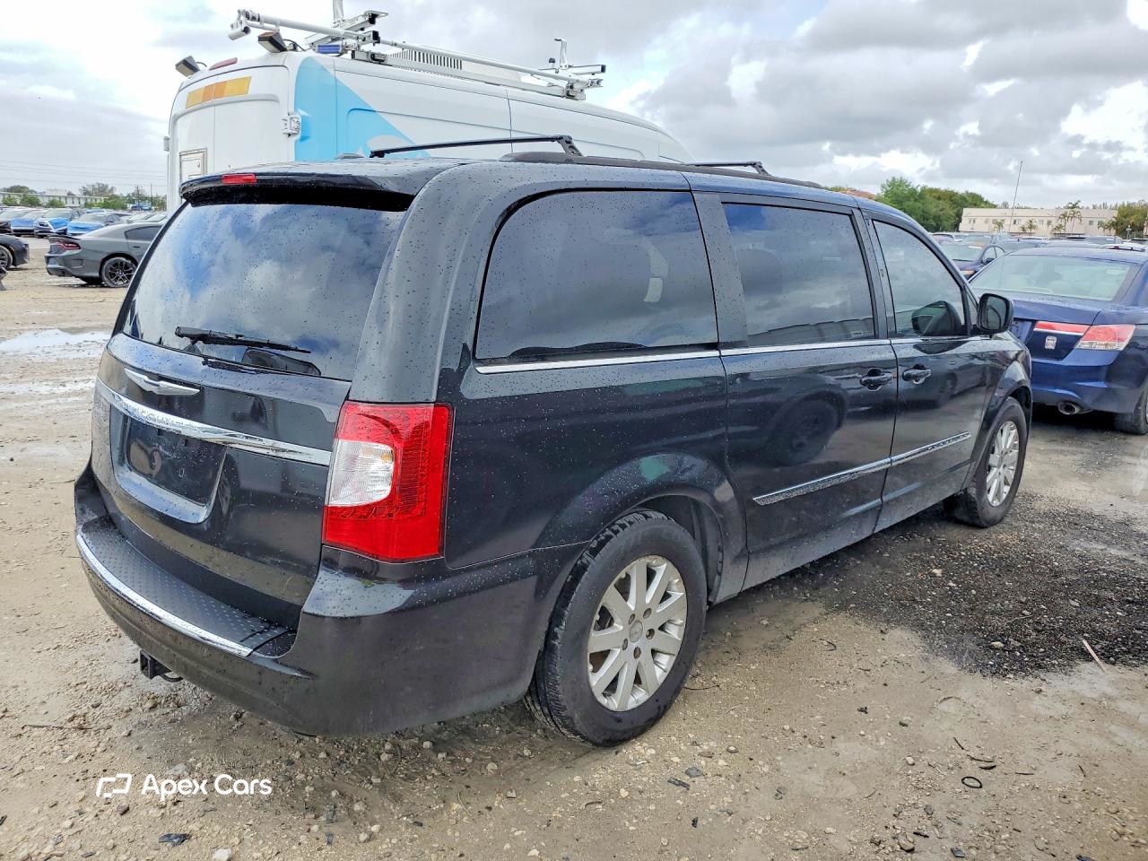 Chrysler Voyager 2015