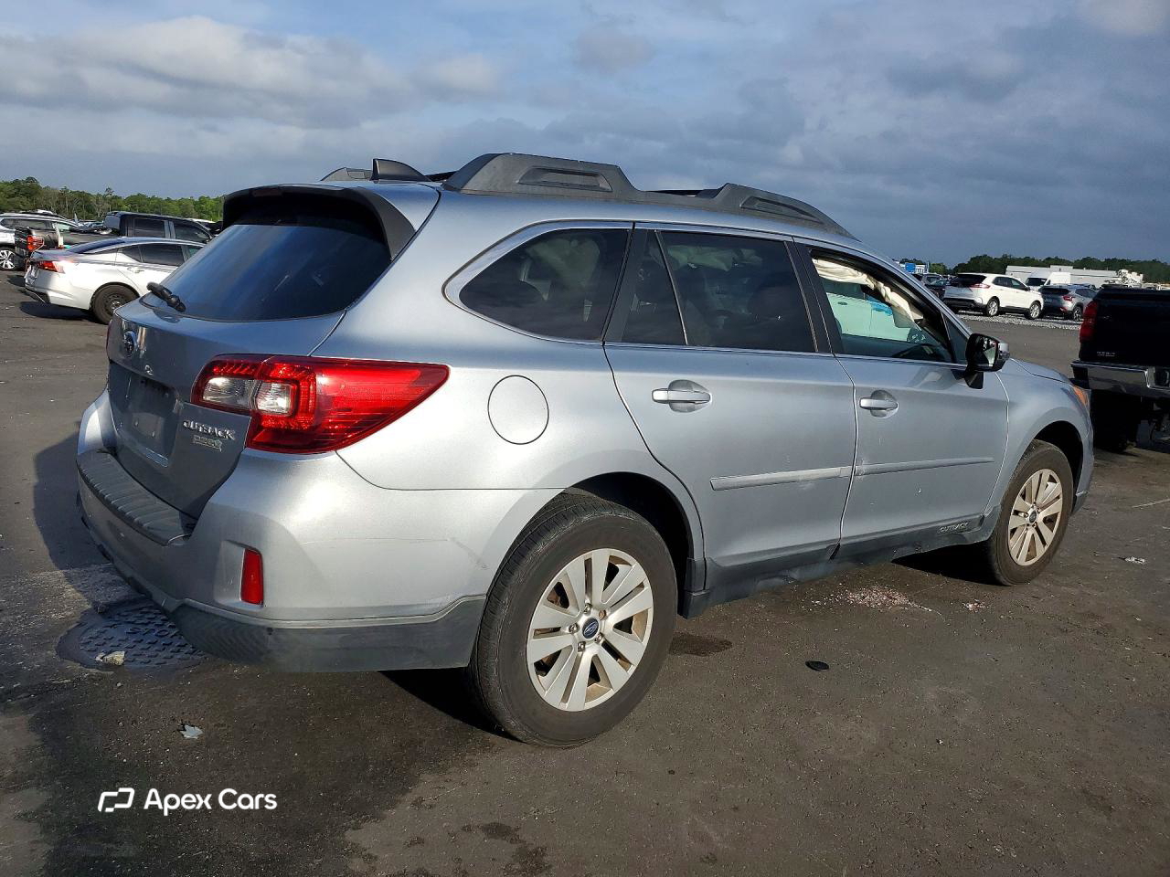 Subaru Outback 2017