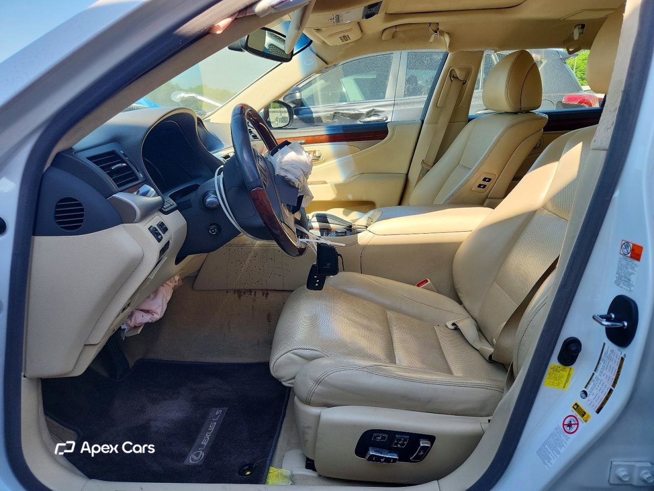 Lexus LS 2015