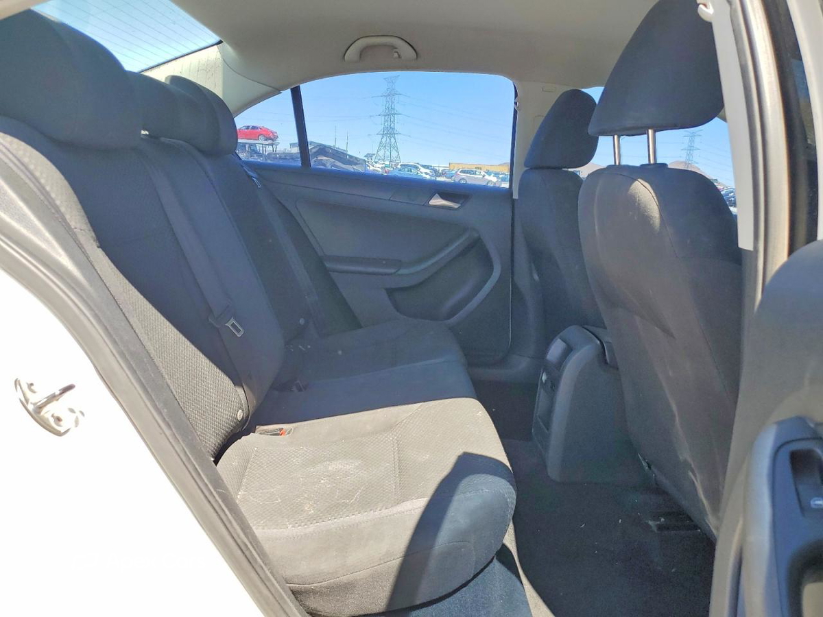 Volkswagen Jetta 2014