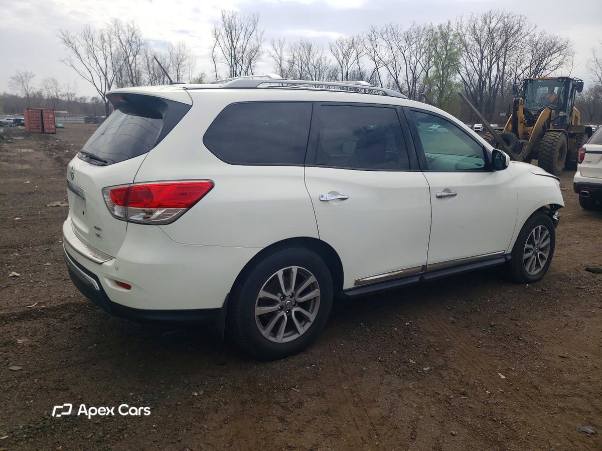 Nissan Pathfinder 2014