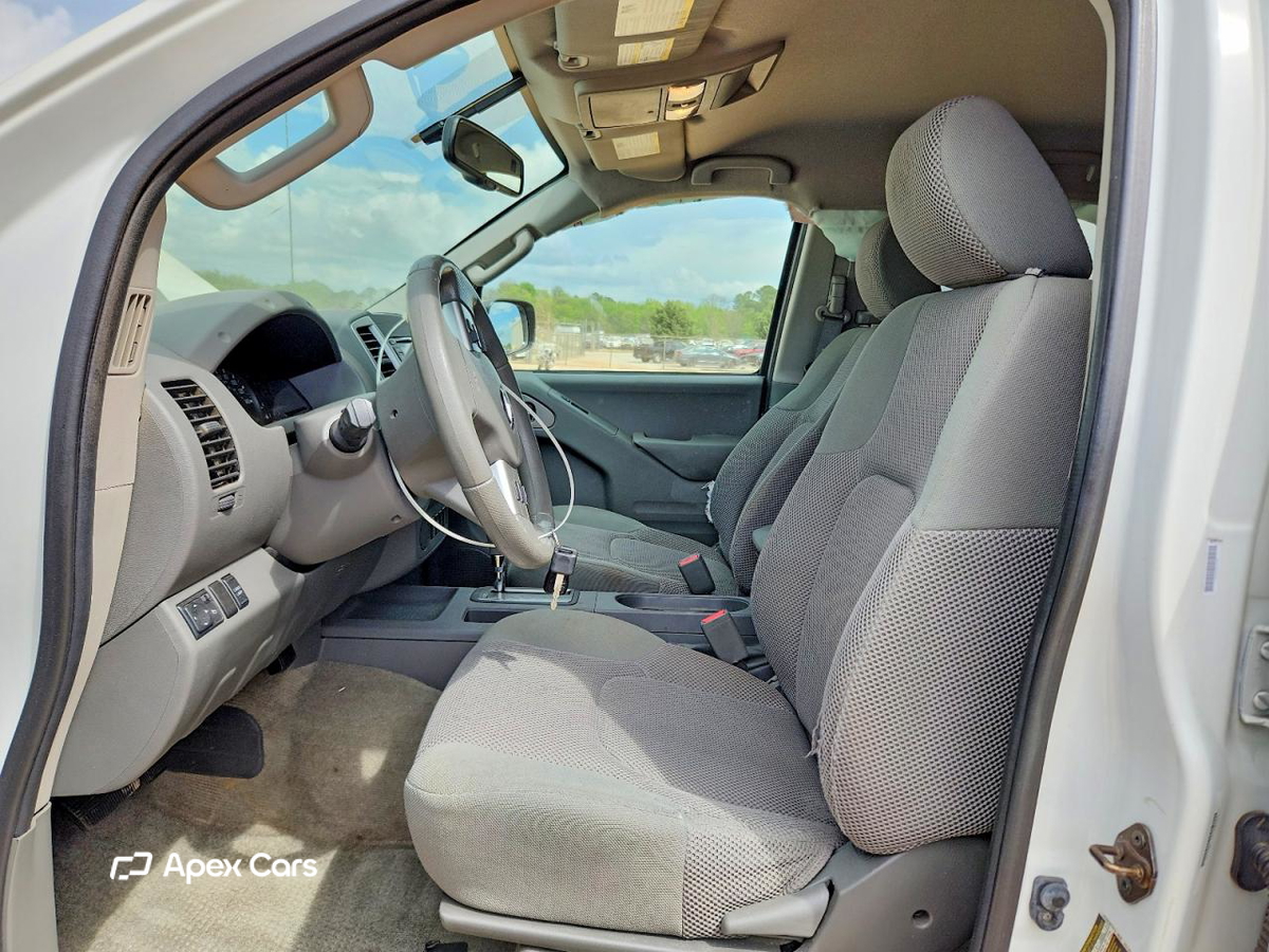 Nissan Navara (Frontier) 2015