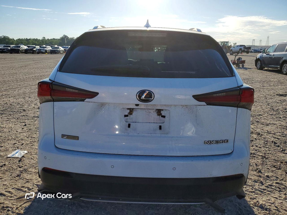 Lexus NX 2018
