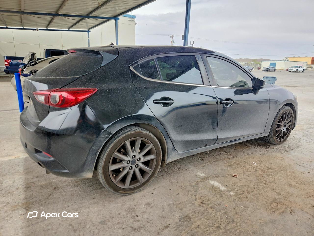 Mazda 3 2018