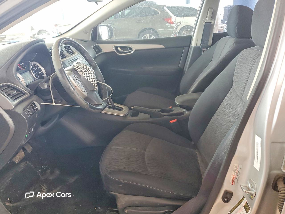Nissan Sentra 2015