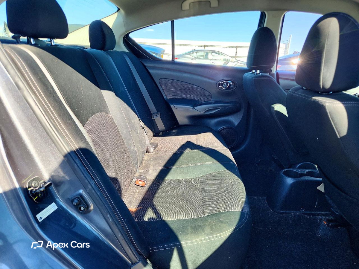 Nissan Versa 2019