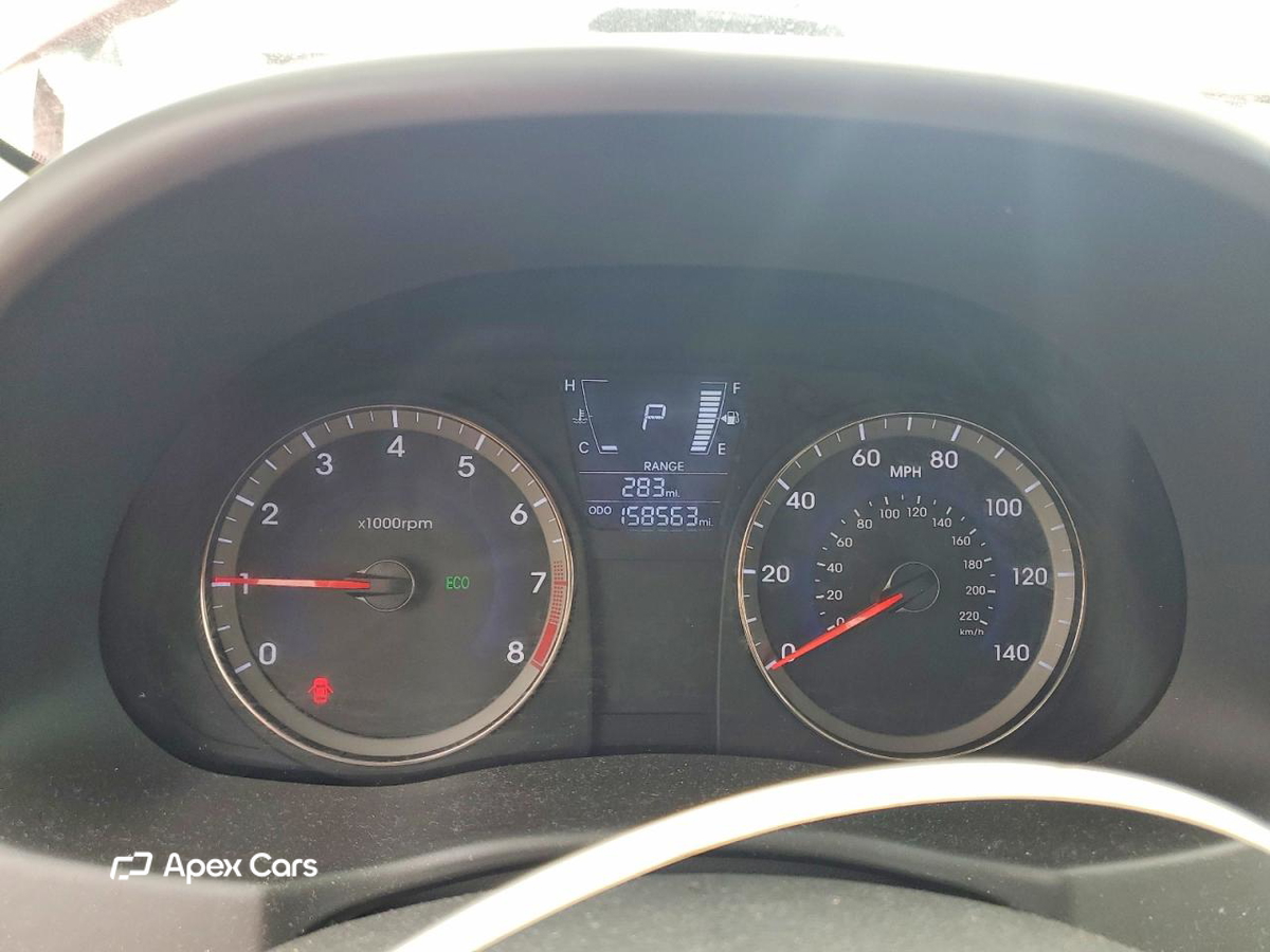Hyundai Accent 2013