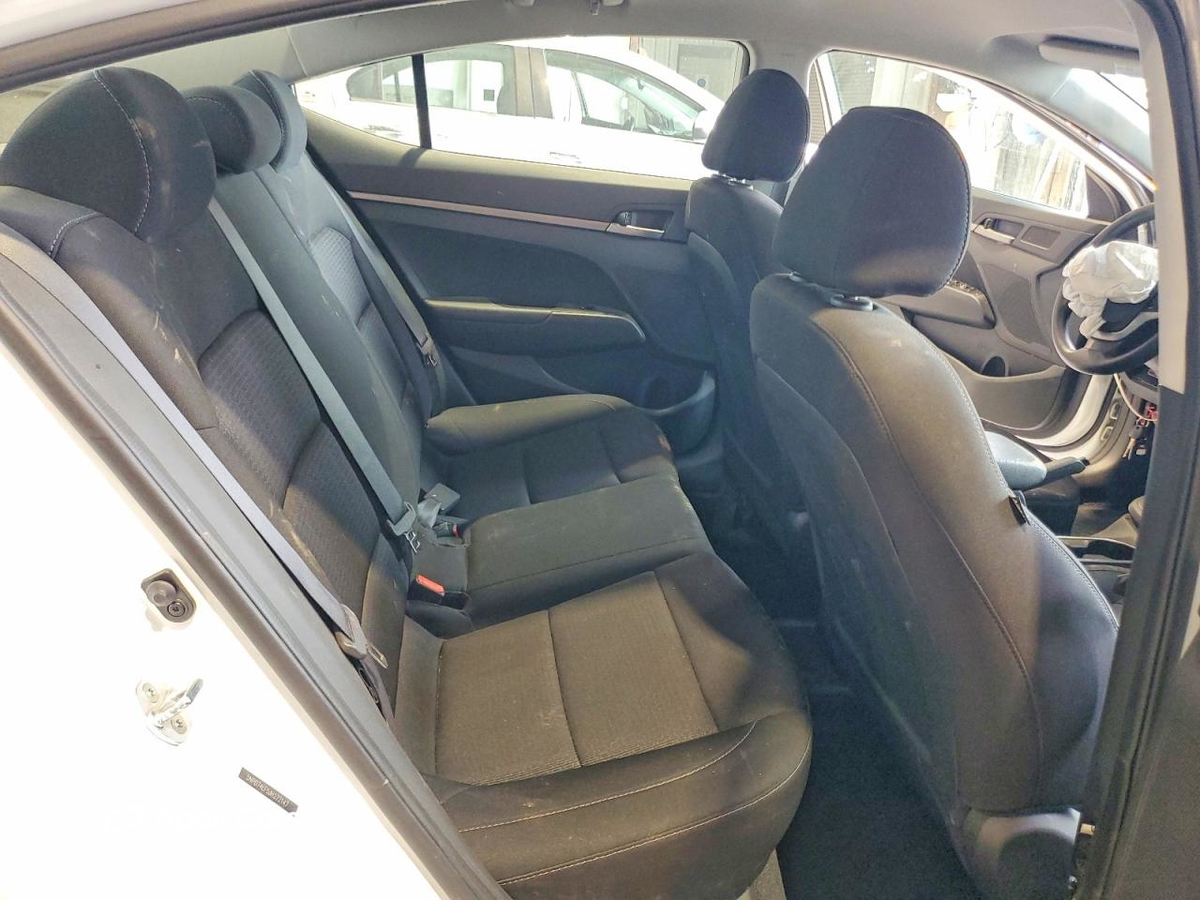 Hyundai Elantra 2018