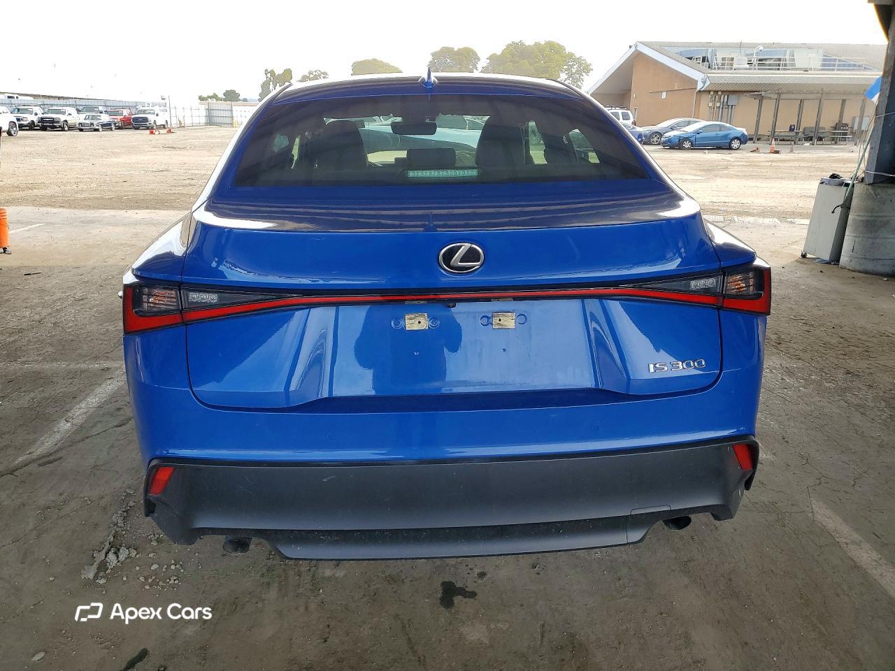 Lexus IS 2021