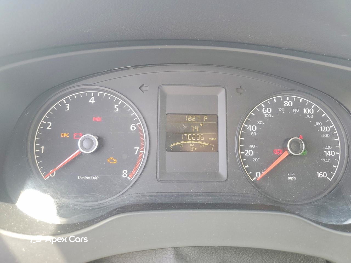 Volkswagen Jetta 2012