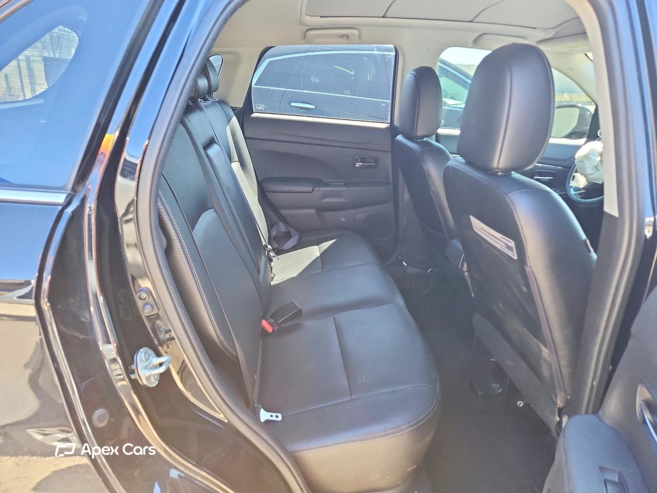 Mitsubishi Outlander 2016