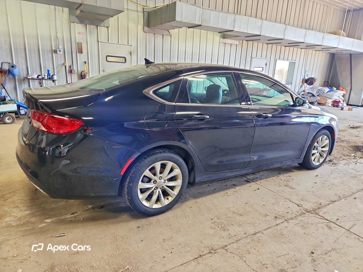 Chrysler 200 2015