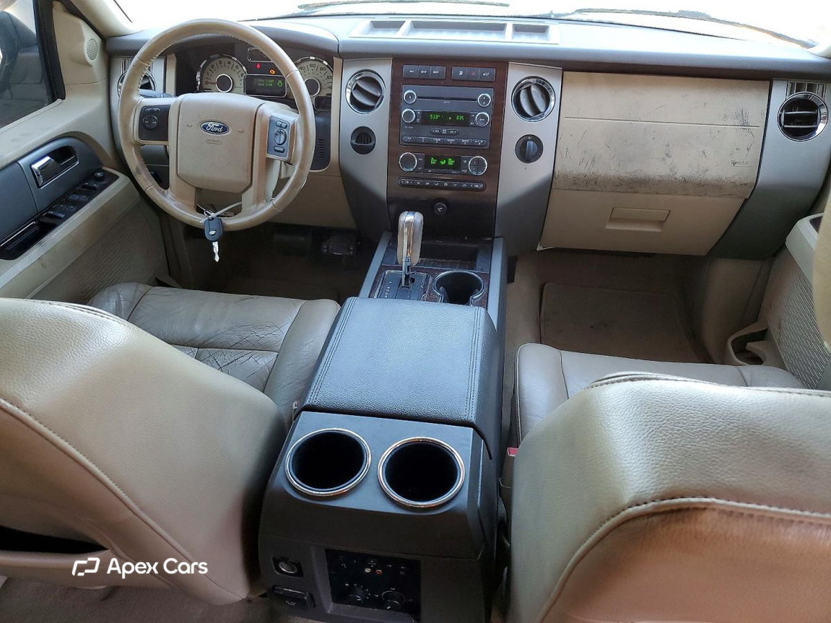 Ford Expedition 2012