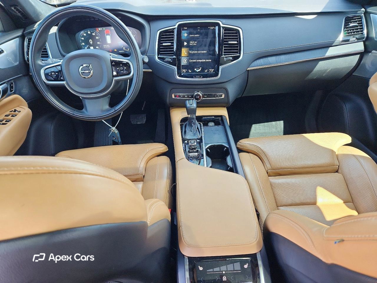 Volvo XC90 2021