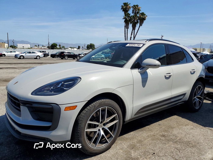2022 Porsche Macan - Image 1 of 5