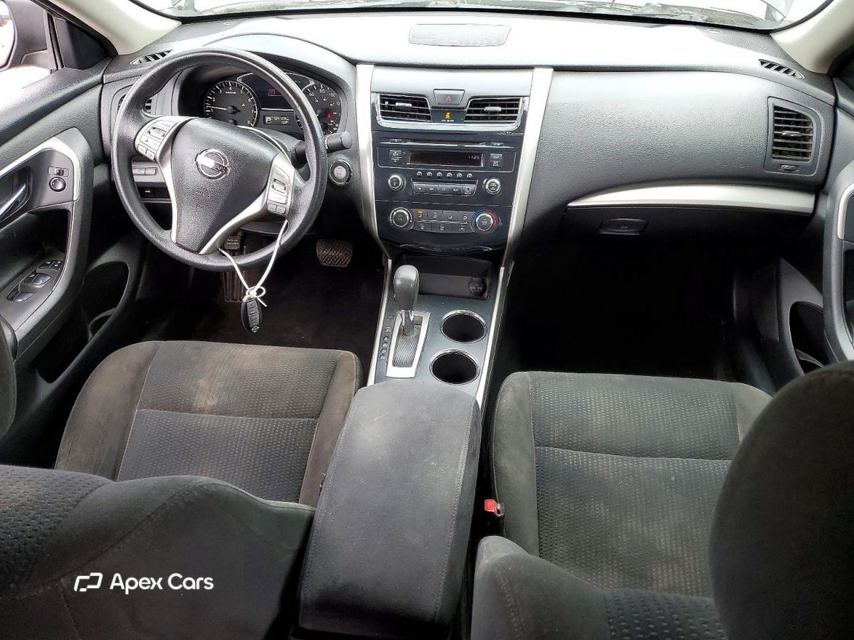 Nissan Altima 2015