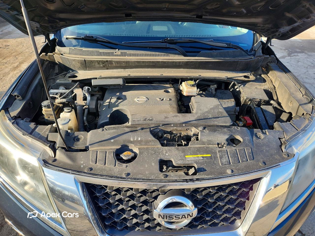Nissan Pathfinder 2013