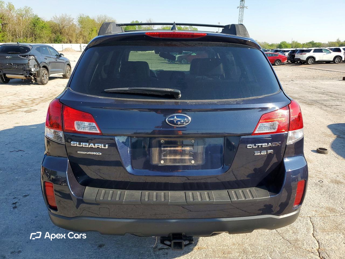 Subaru Outback 2014