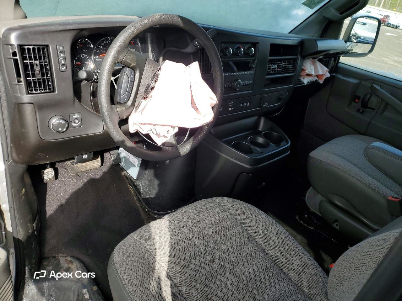Chevrolet Express 2025