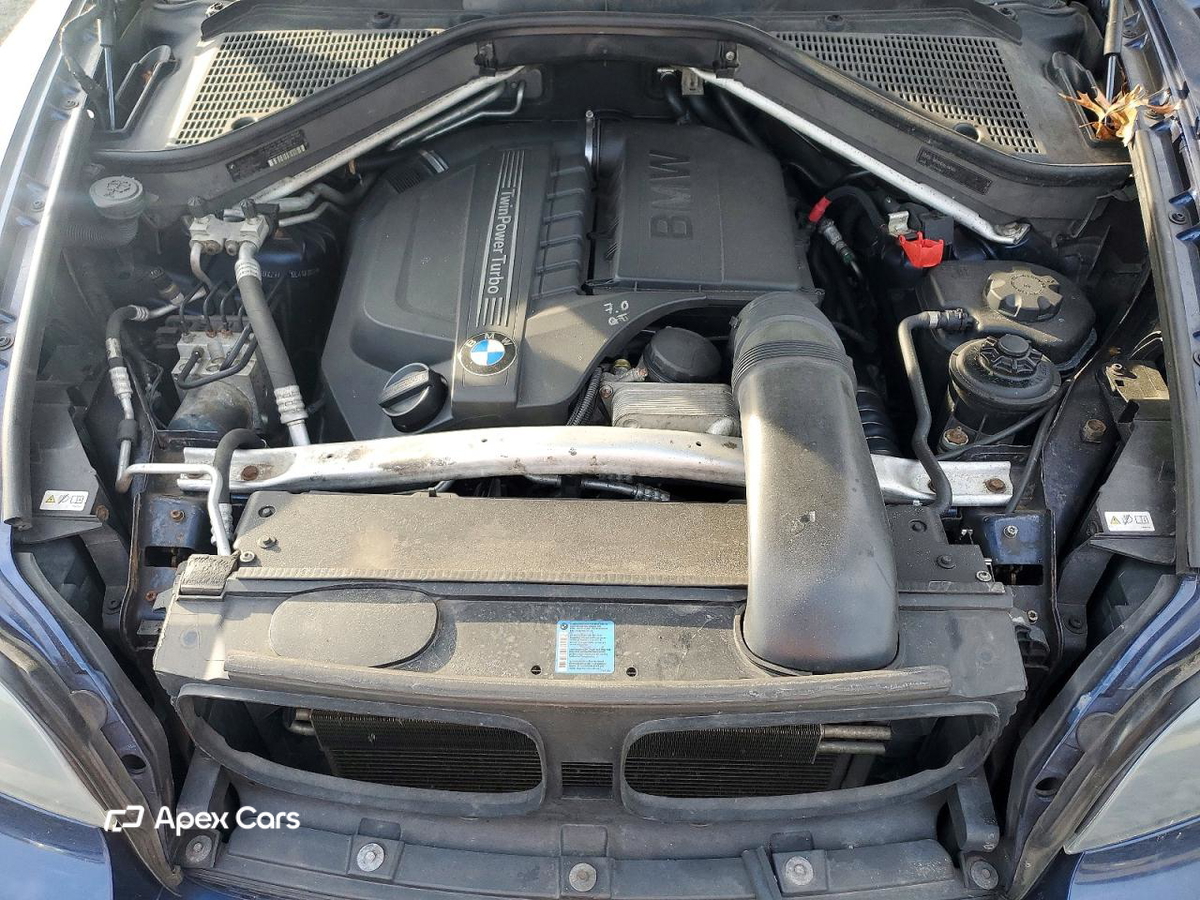 BMW X5 2011