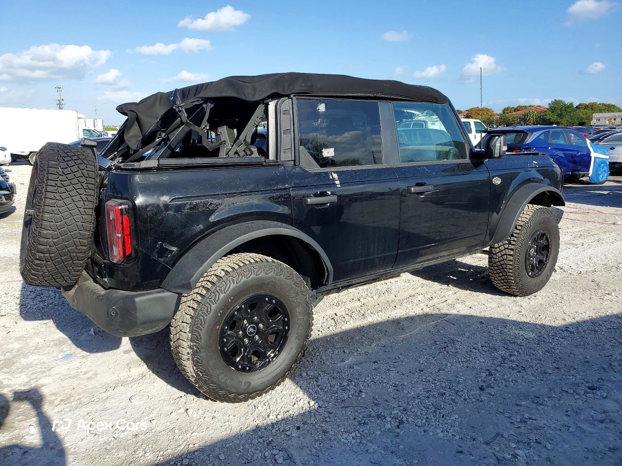 Ford Bronco 2024