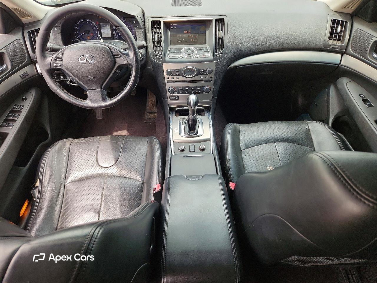 Infiniti G 2013