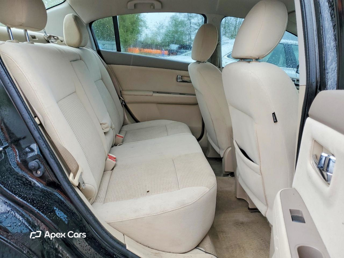 Nissan Sentra 2012