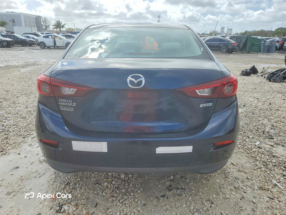 Mazda 3 2016