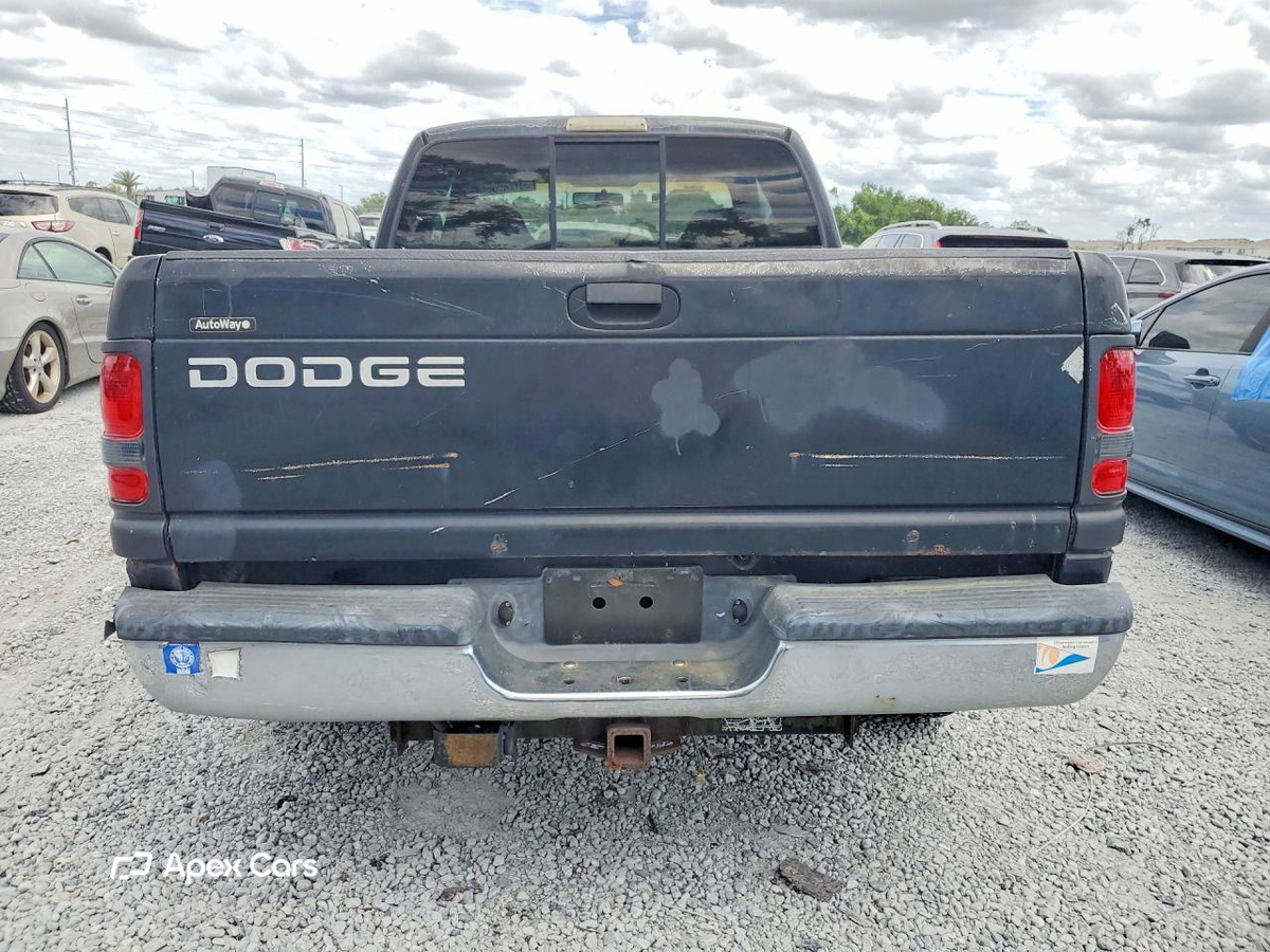 Dodge RAM 2001