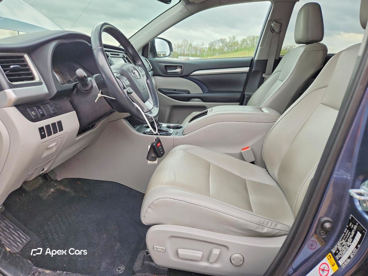 Toyota Highlander 2019