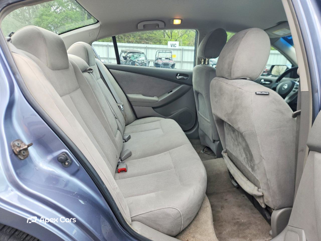 Nissan Altima 2010