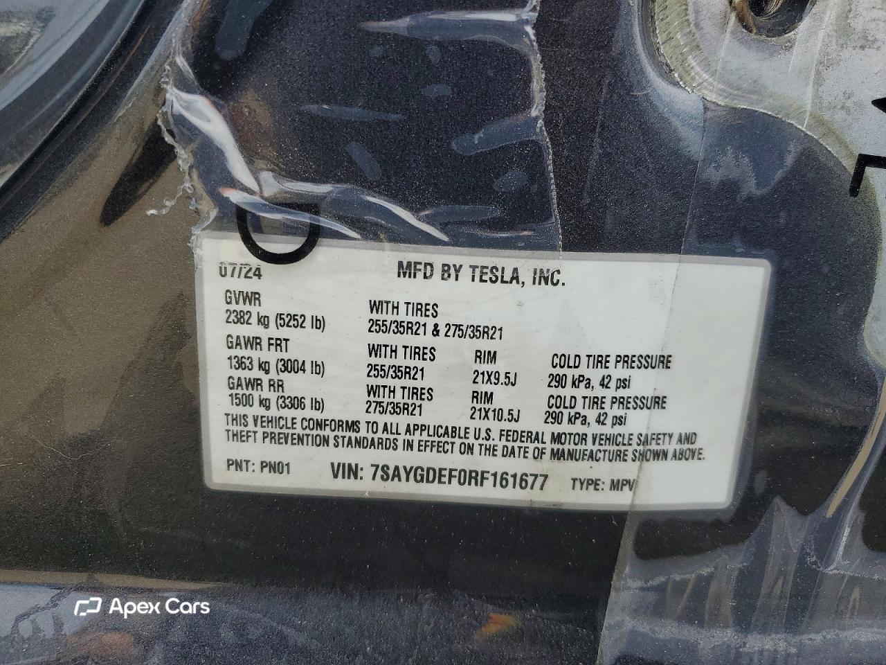 Tesla Model Y 2024