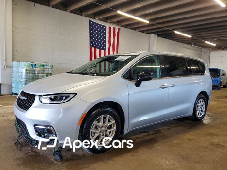 Chrysler Pacifica 2024 - Image 1 of 13