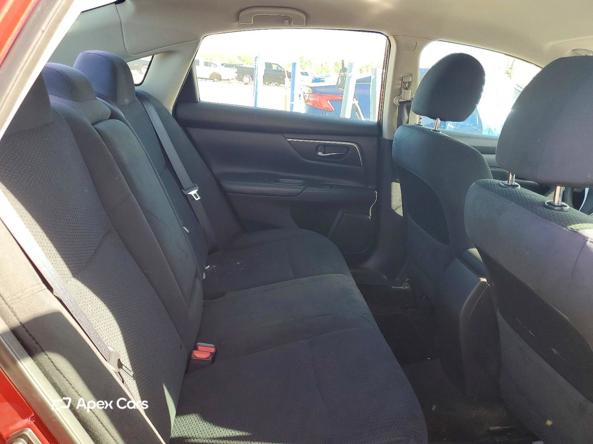 Nissan Altima 2015