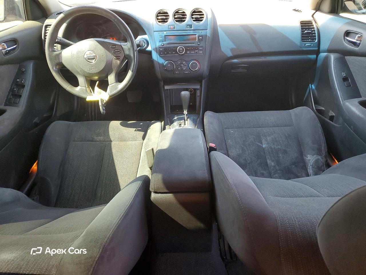 Nissan Altima 2012
