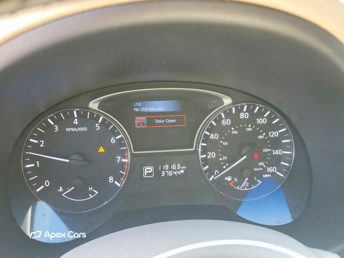 Nissan Altima 2014