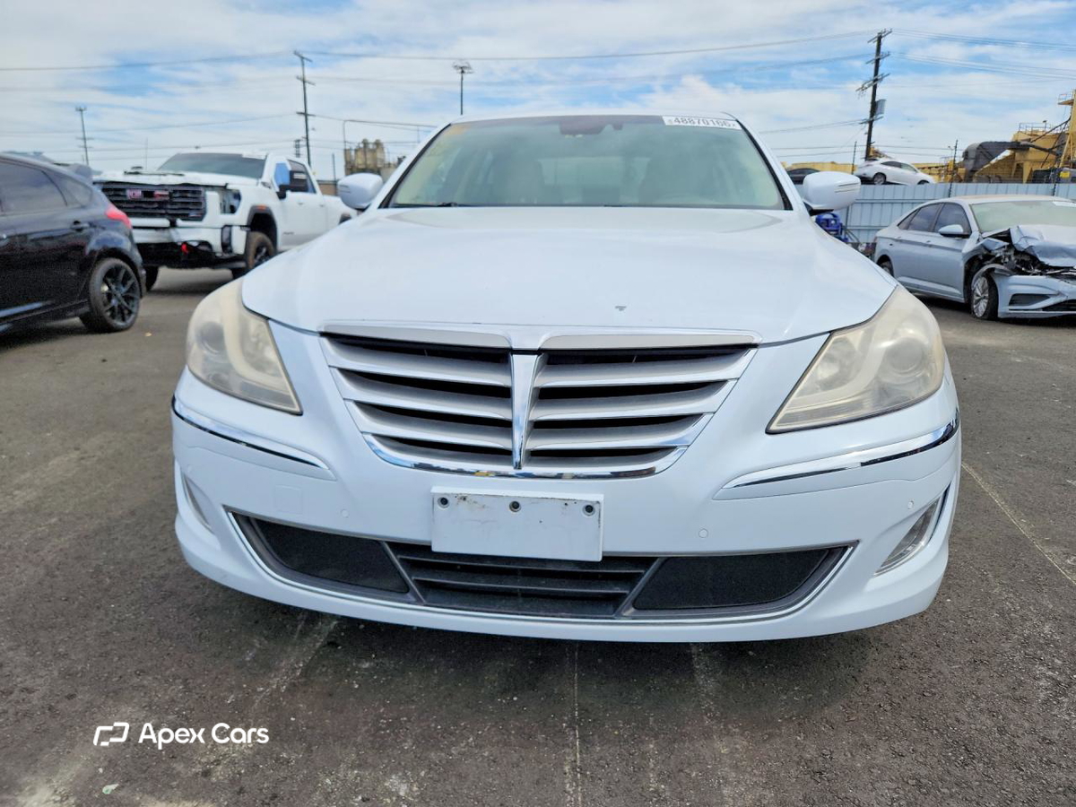 Hyundai Genesis 2014