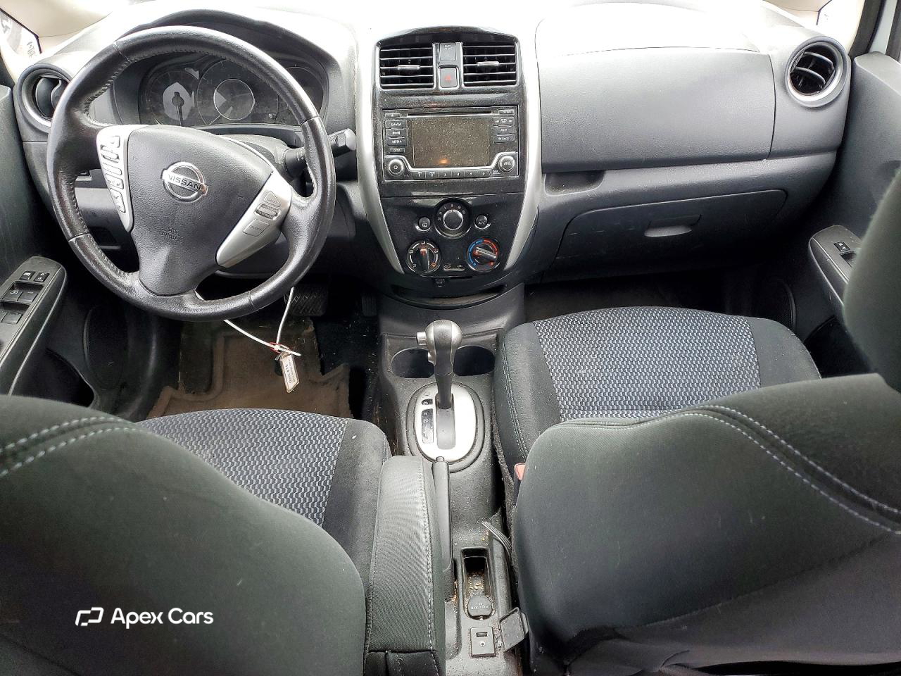 Nissan Versa 2016