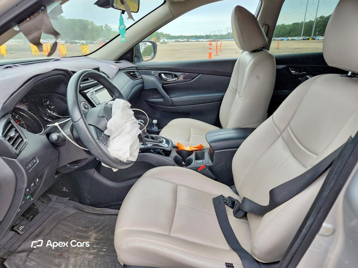 Nissan Rogue 2020