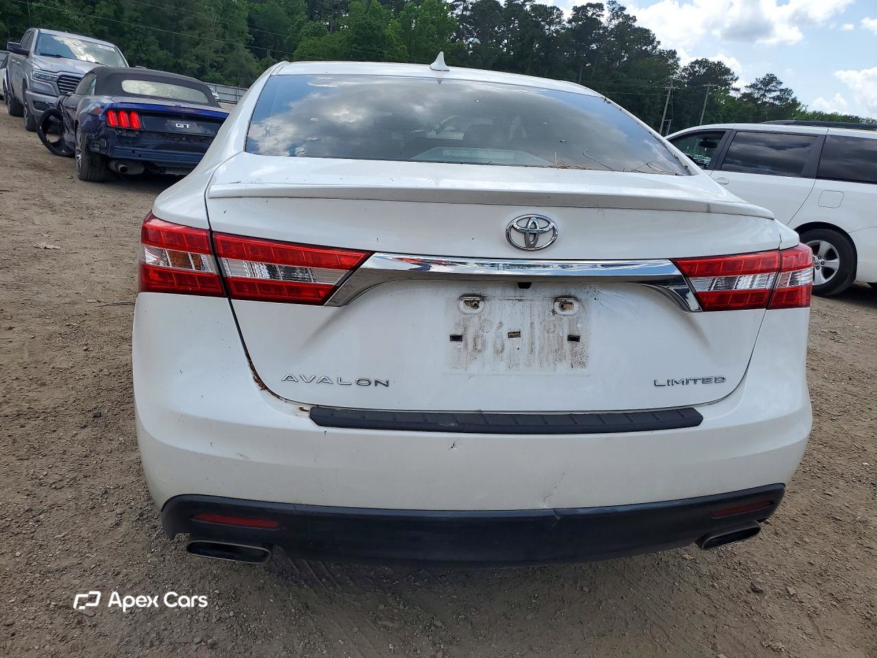 Toyota Avalon 2015