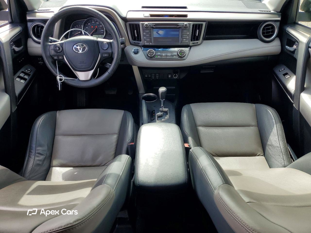 Toyota RAV 4 2015