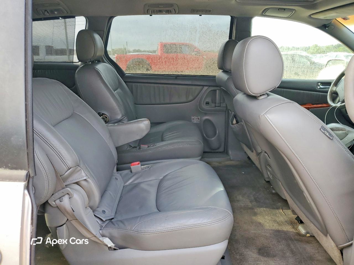 Toyota Sienna 2007