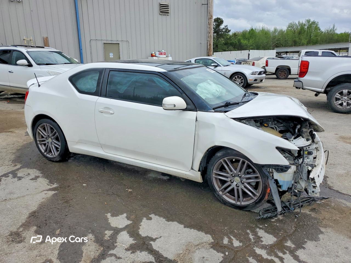 Scion tC 2011