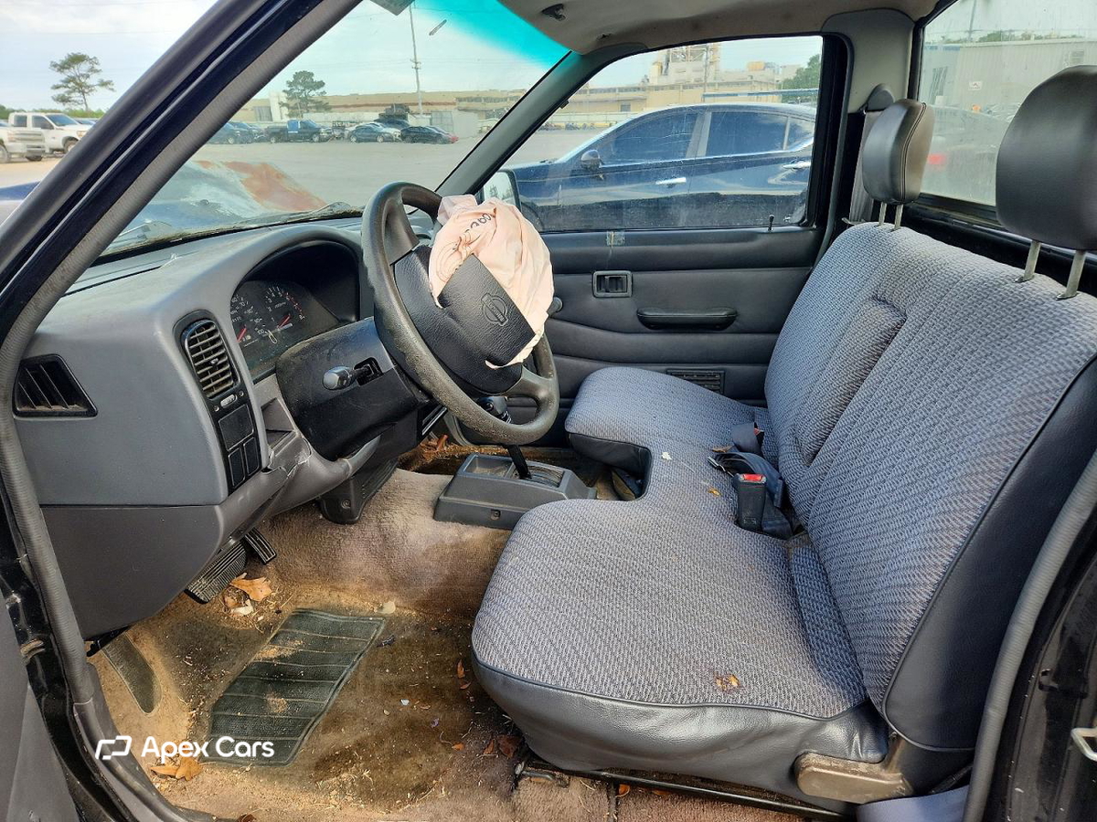 Nissan Navara (Frontier) 1997