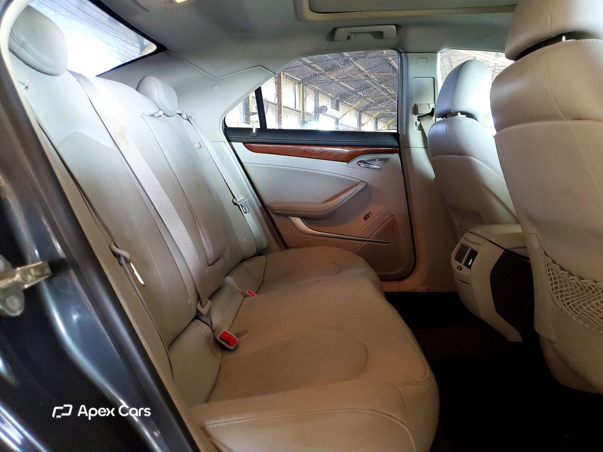 Cadillac CTS 2010