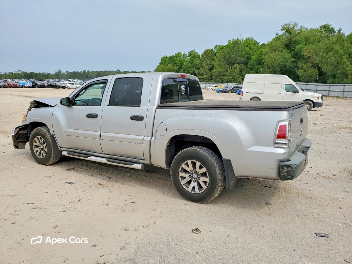 Mitsubishi Raider 2007