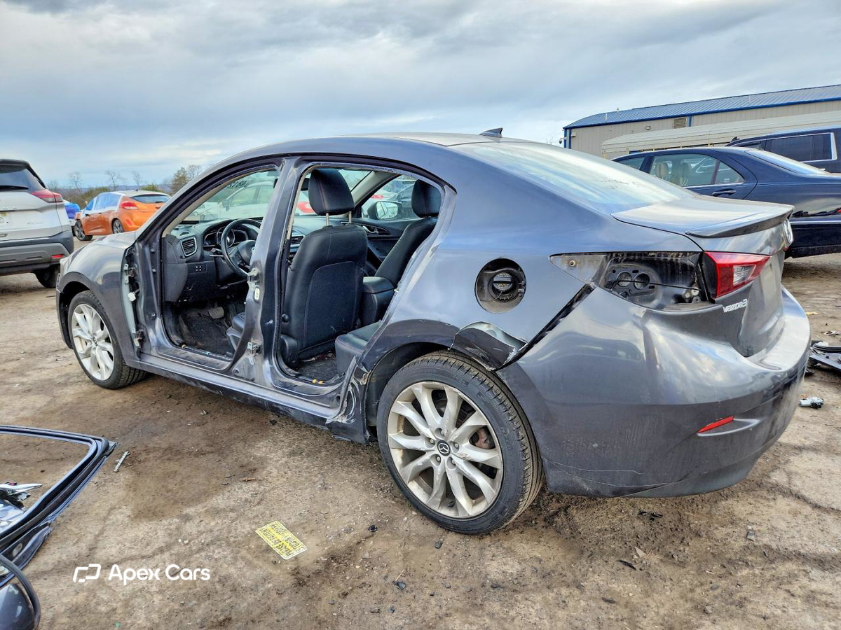 Mazda 3 2016